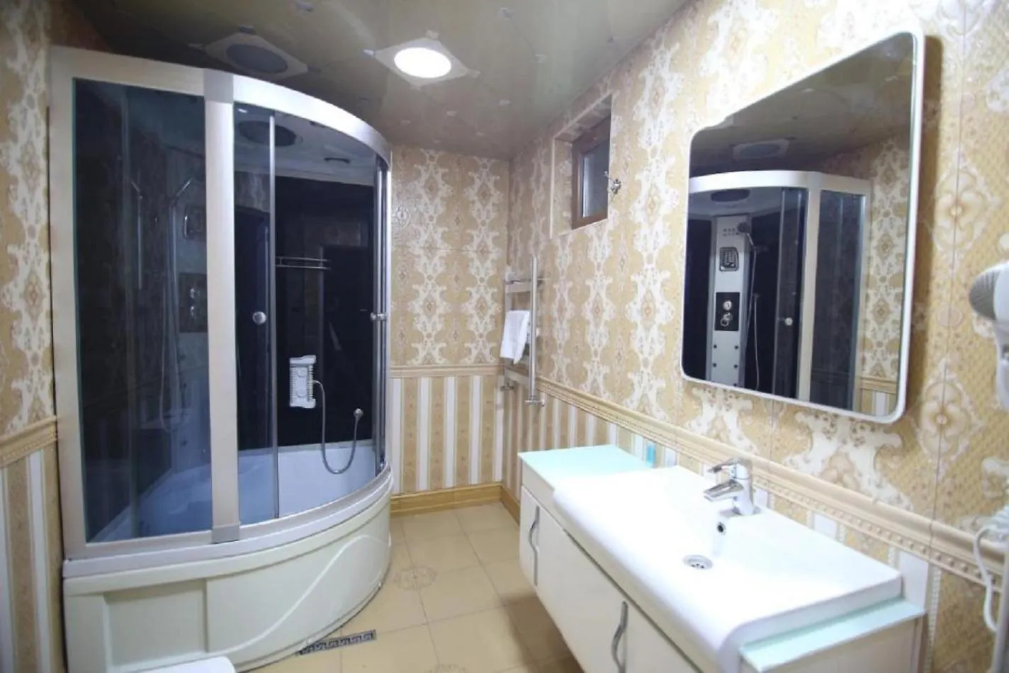 Pilot Boutique Hotel 巴库