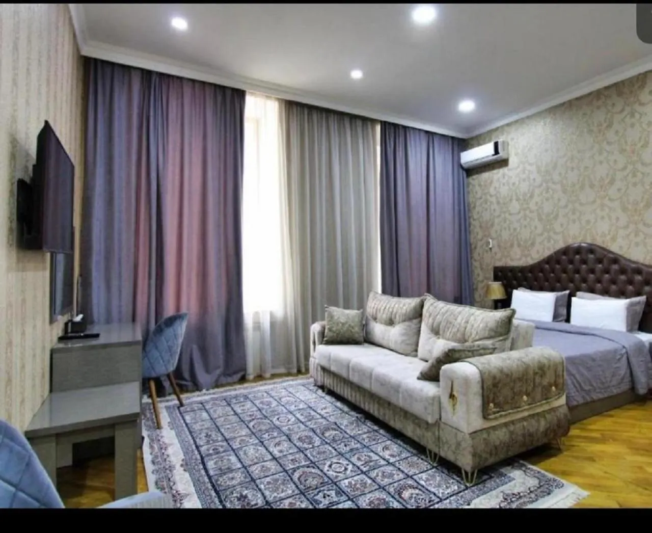 Pilot Boutique Hotel 巴库